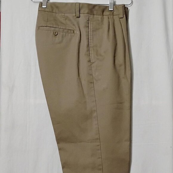 NEW-DUCKERS-40" X41" CLASSIC FIT/DARKER BEIGE - Picture 2 of 4